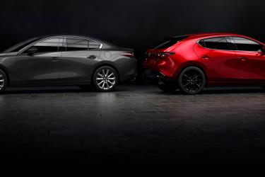 Mazda3s-GrayRed
